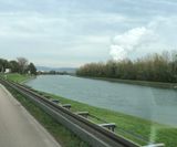 Rhein mit CH-Atomkraft